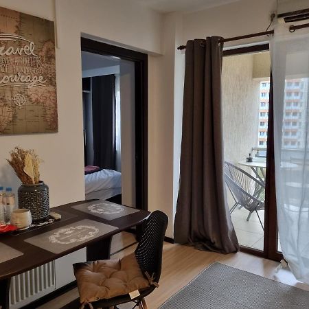 Lovely & Comfy, Central Apt In Iasi Exterior foto